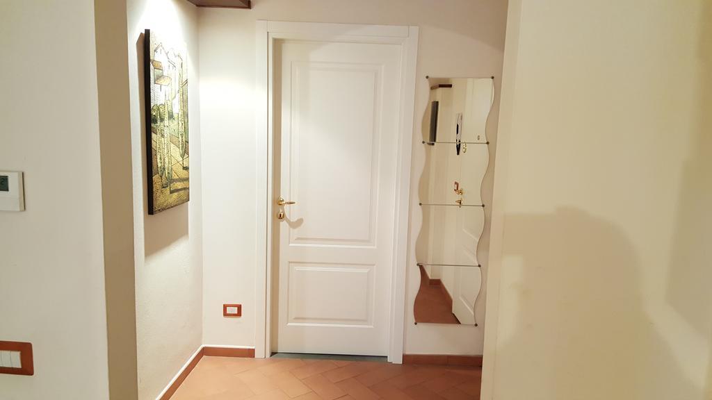 Maison Sara Florence Luaran gambar