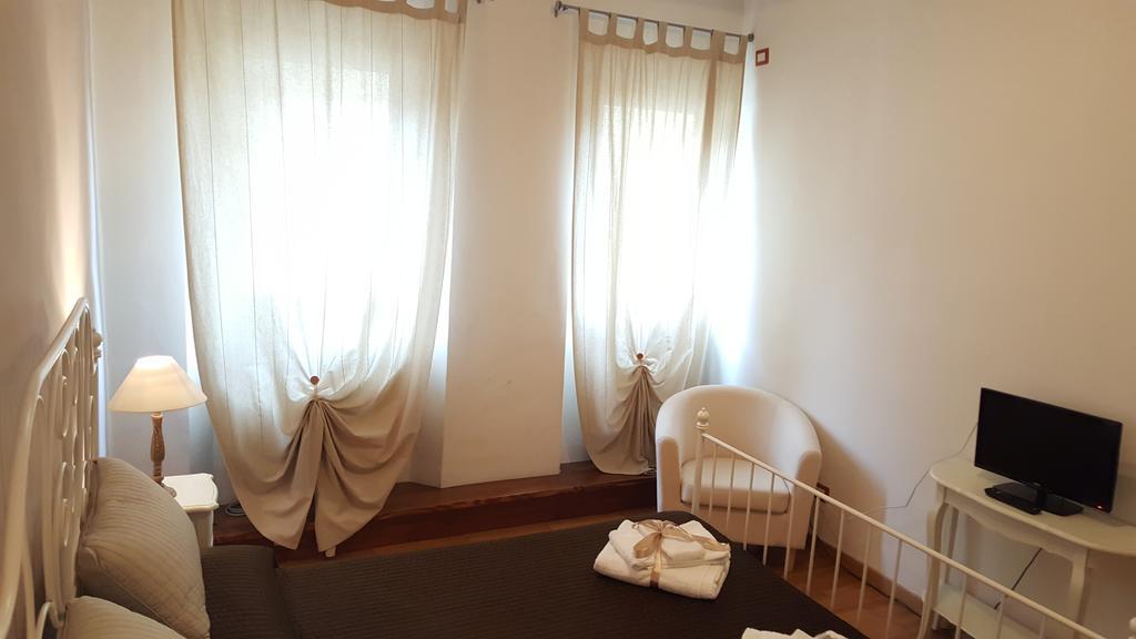 Maison Sara Florence Luaran gambar